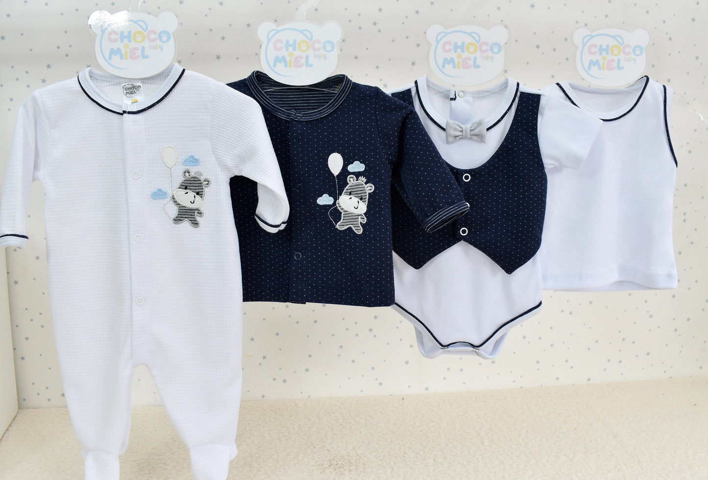 Primer día bebé Zebra Niño