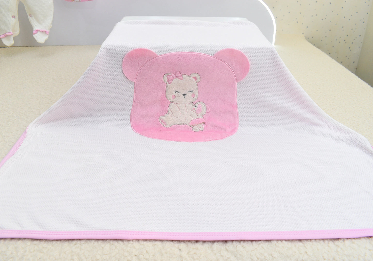 Primer dia osita niña